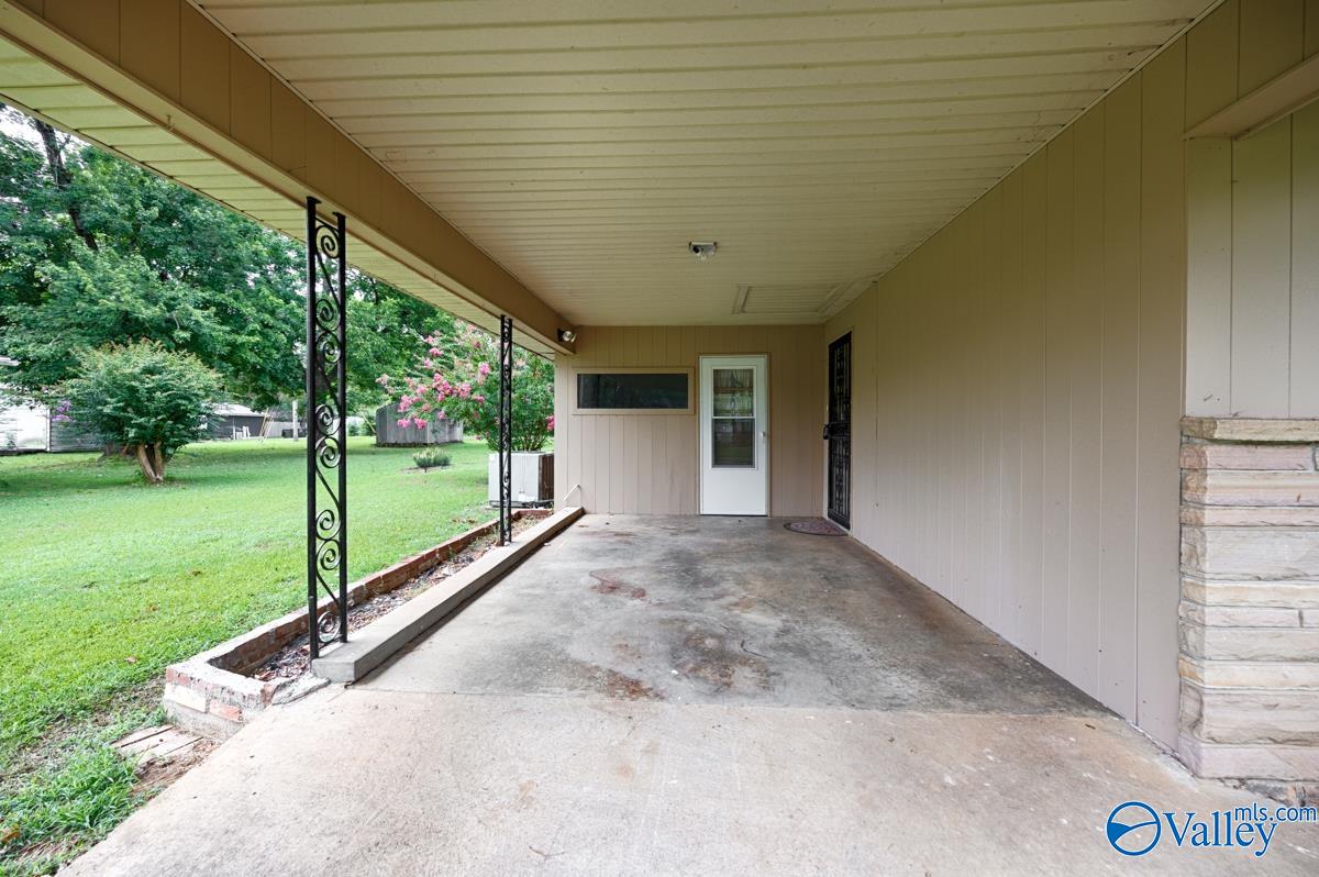 805 Eleanor Drive SW