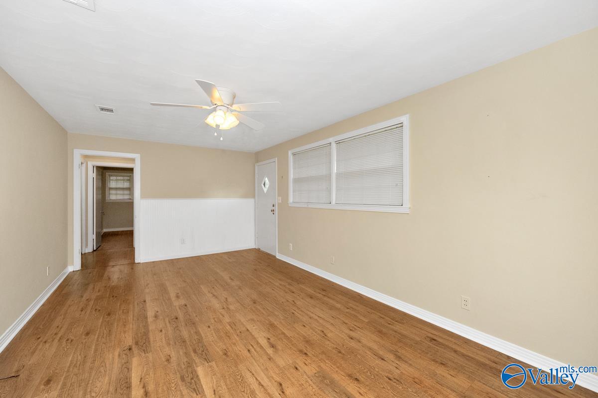 805 Eleanor Drive SW