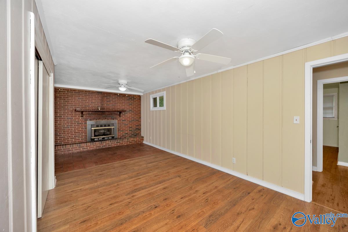 805 Eleanor Drive SW