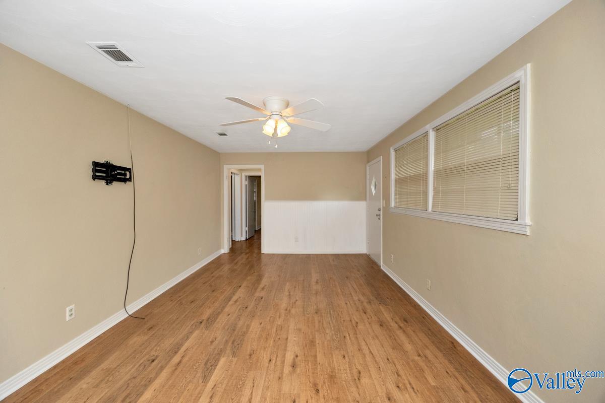 805 Eleanor Drive SW