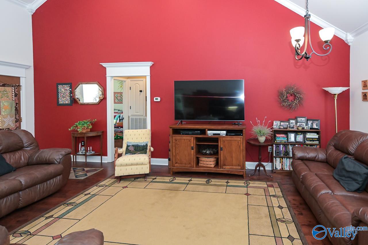 11200 Kelly Road