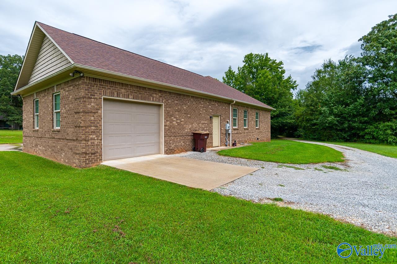 11200 Kelly Road