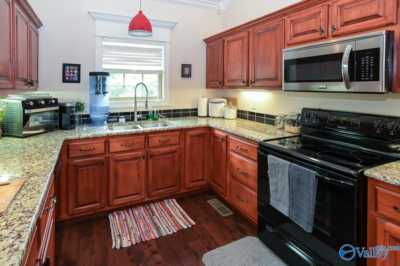 11200 Kelly Road