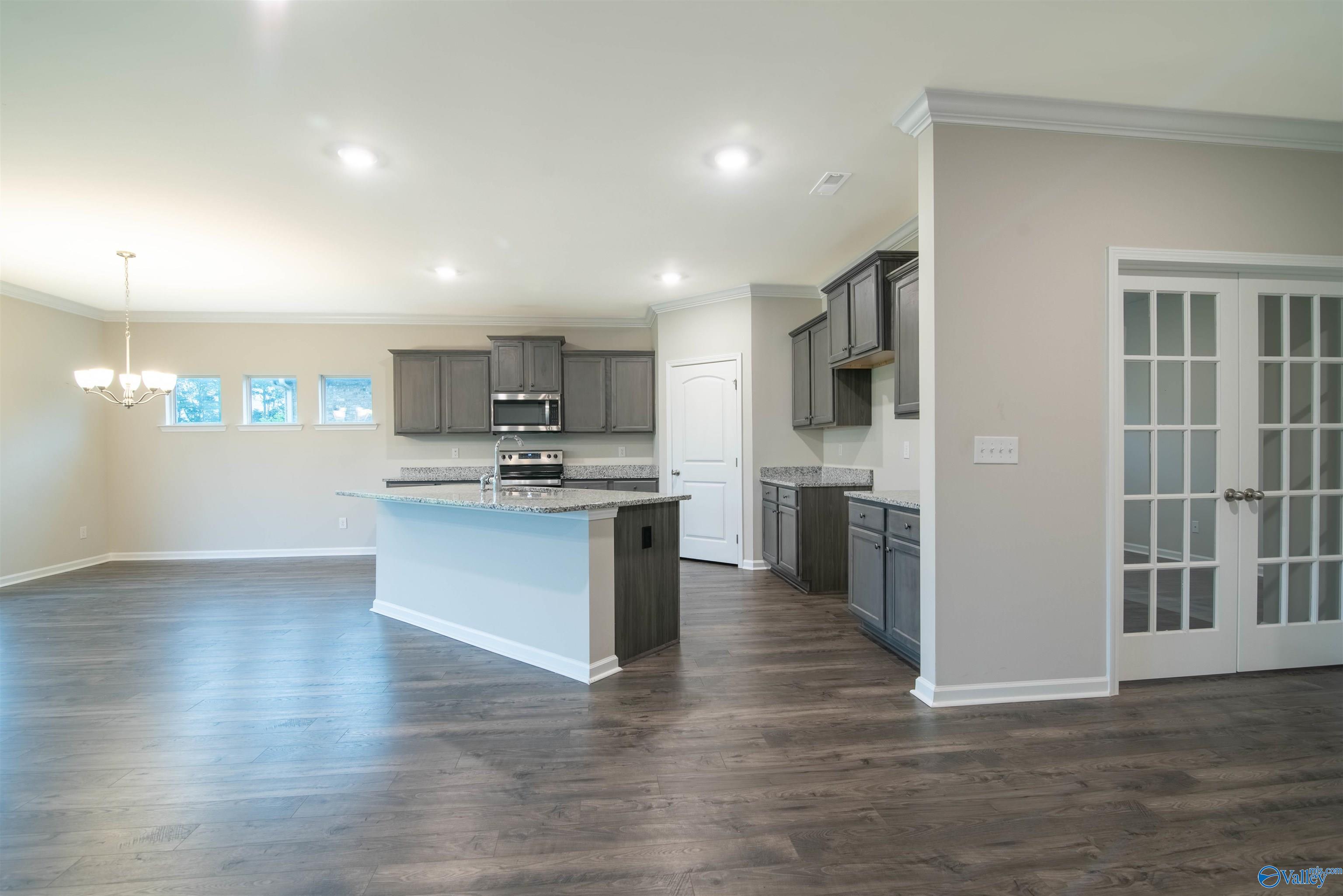 13892 Lannister Lane