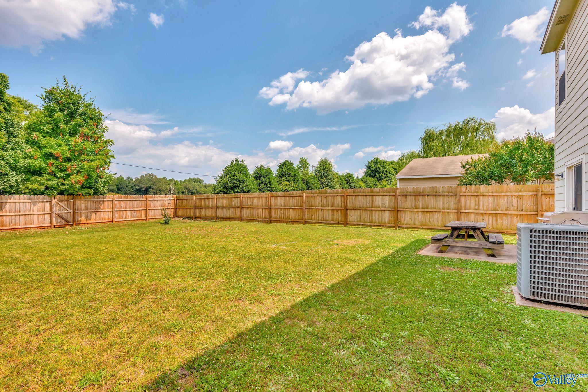 3130 Lakeland Drive