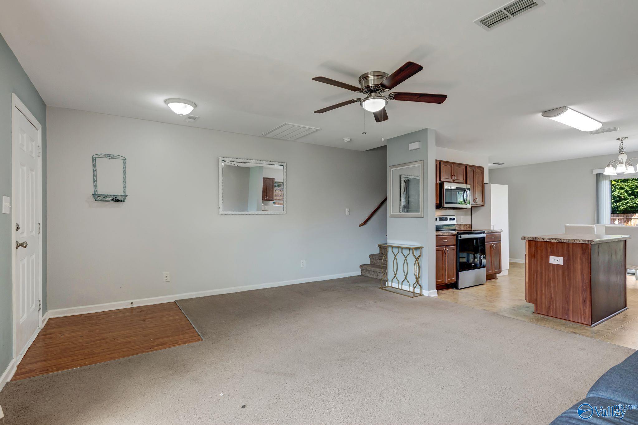 3130 Lakeland Drive