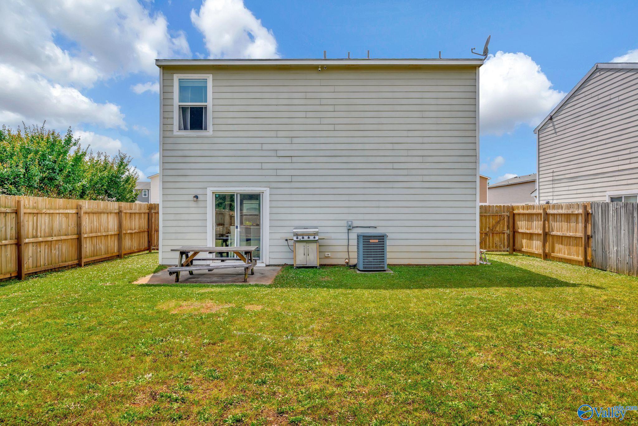 3130 Lakeland Drive