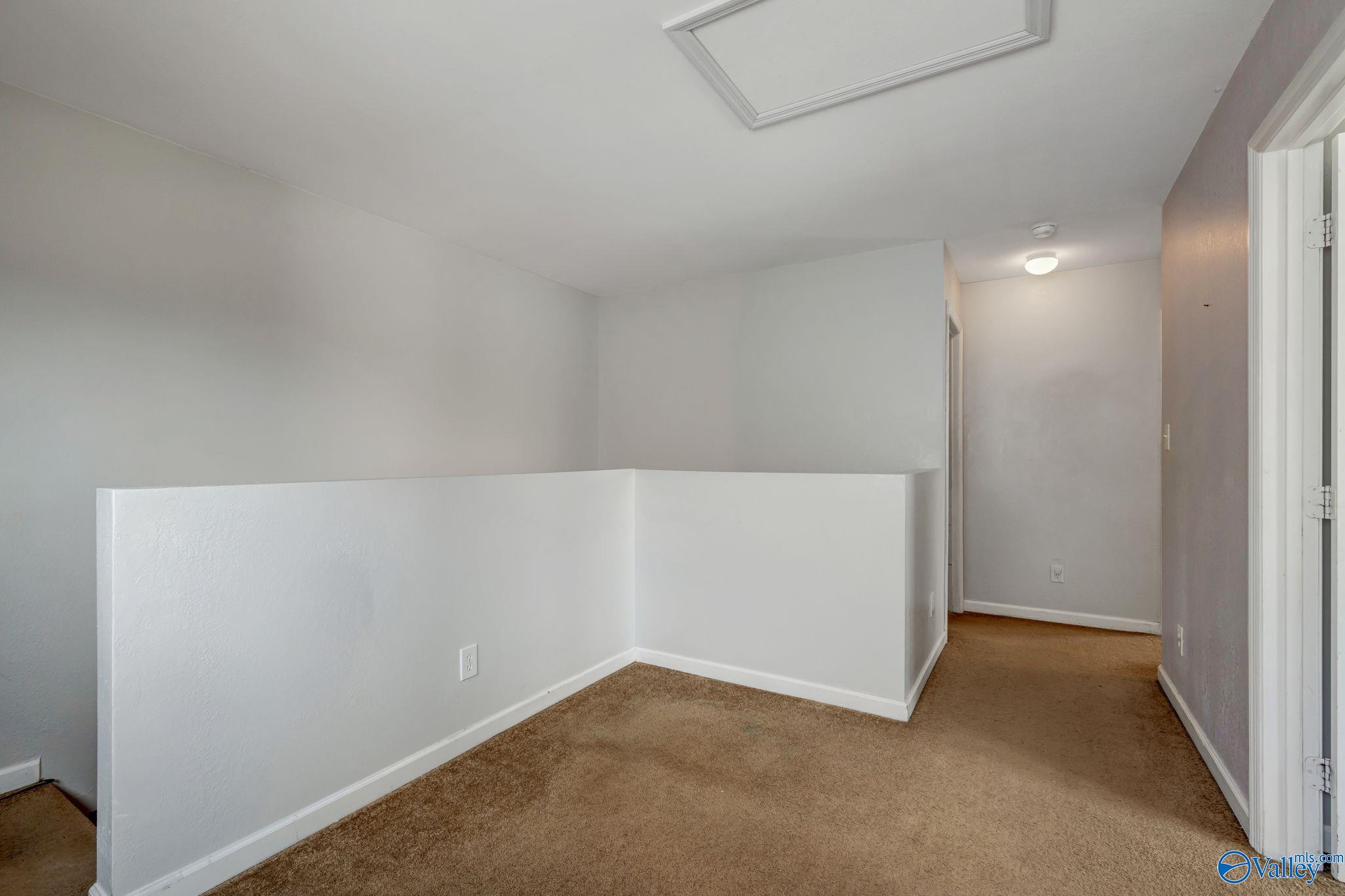 3130 Lakeland Drive
