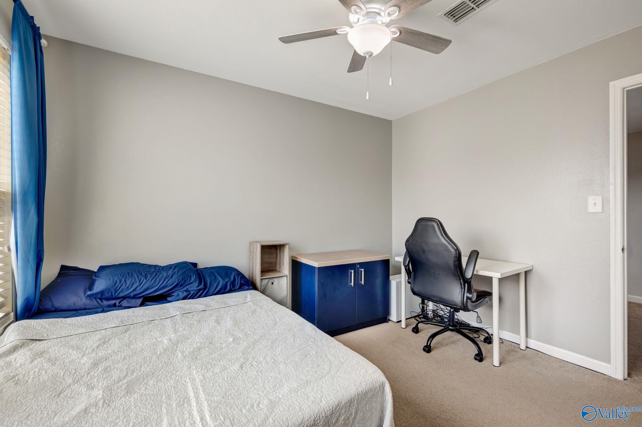 3130 Lakeland Drive
