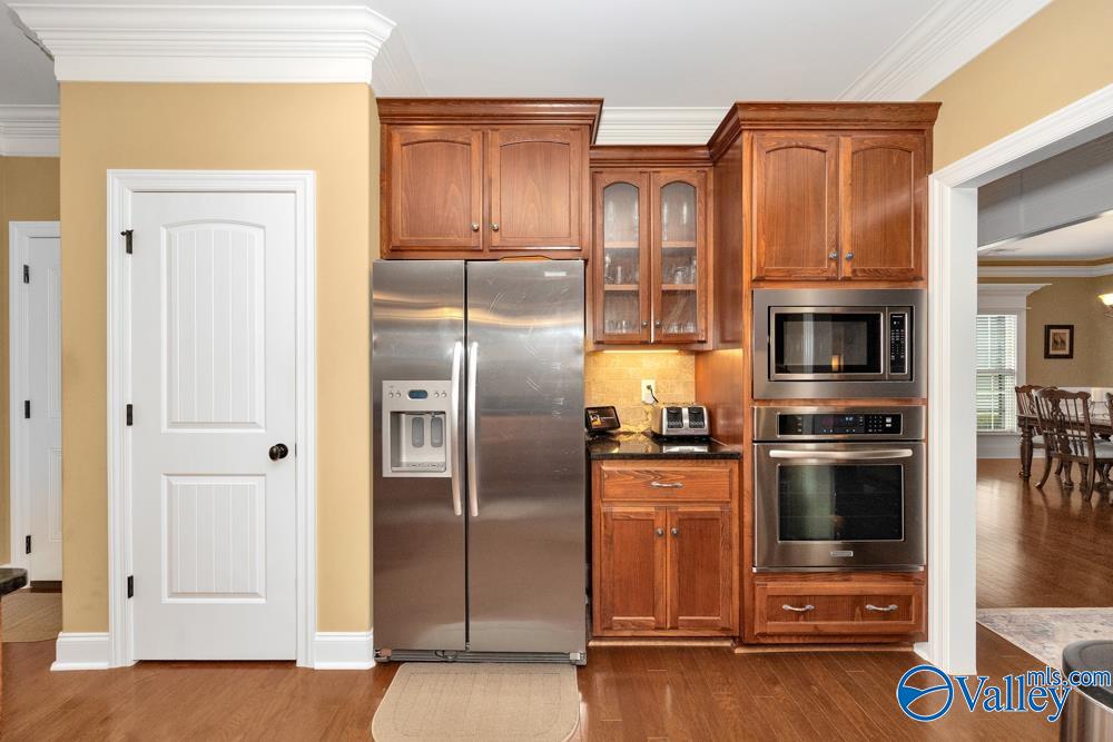 113 Miniver Place