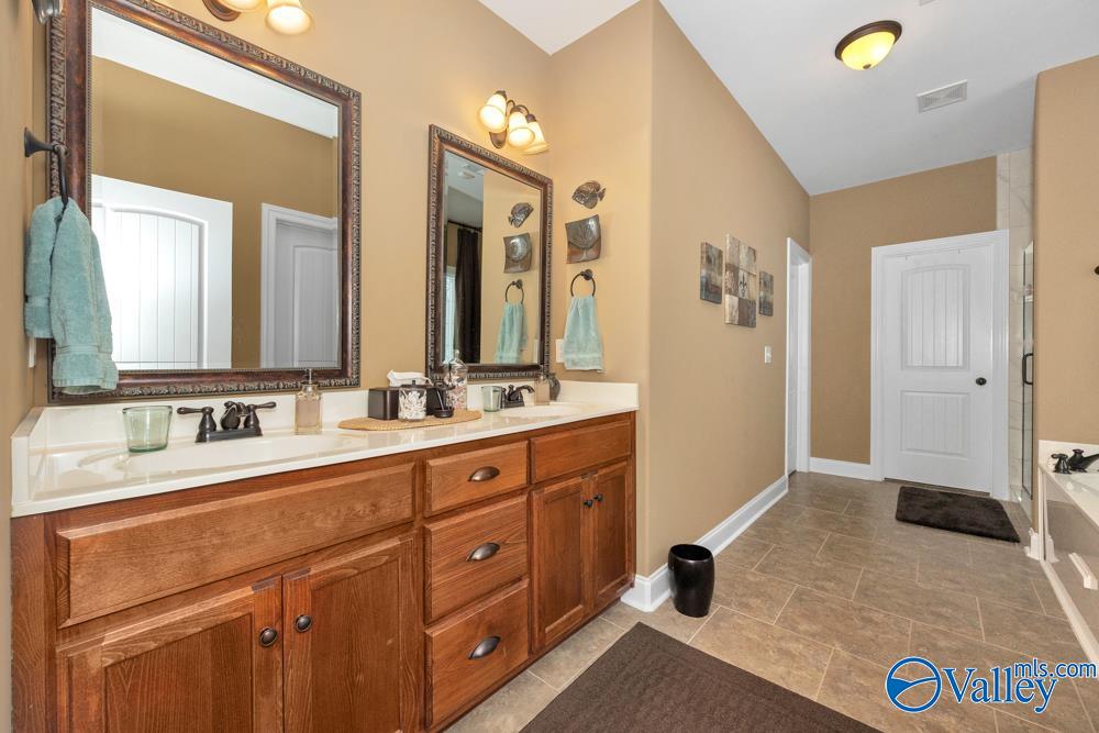 113 Miniver Place