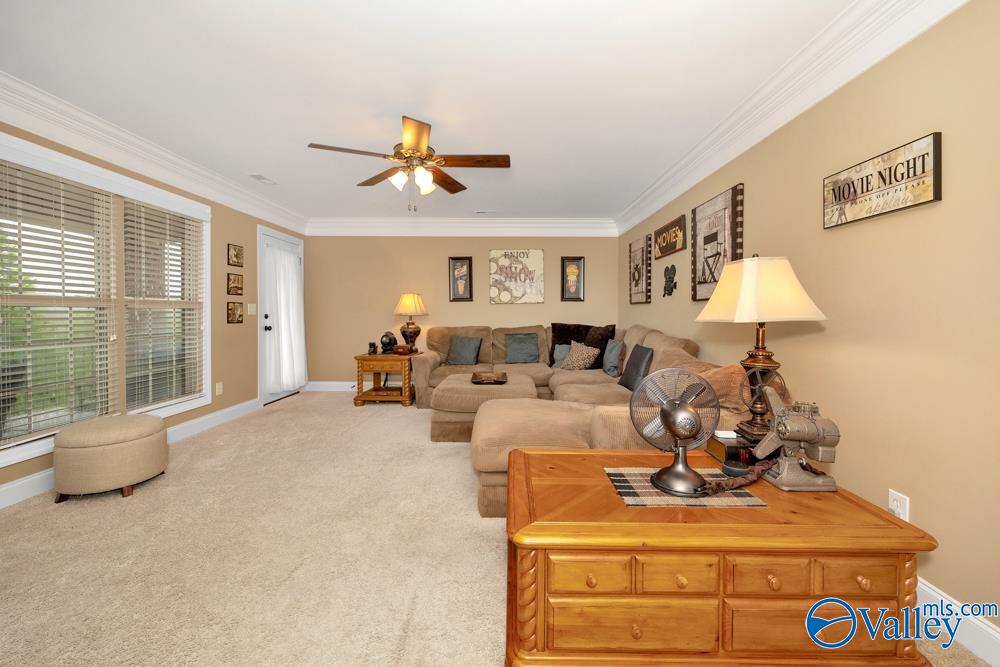 113 Miniver Place