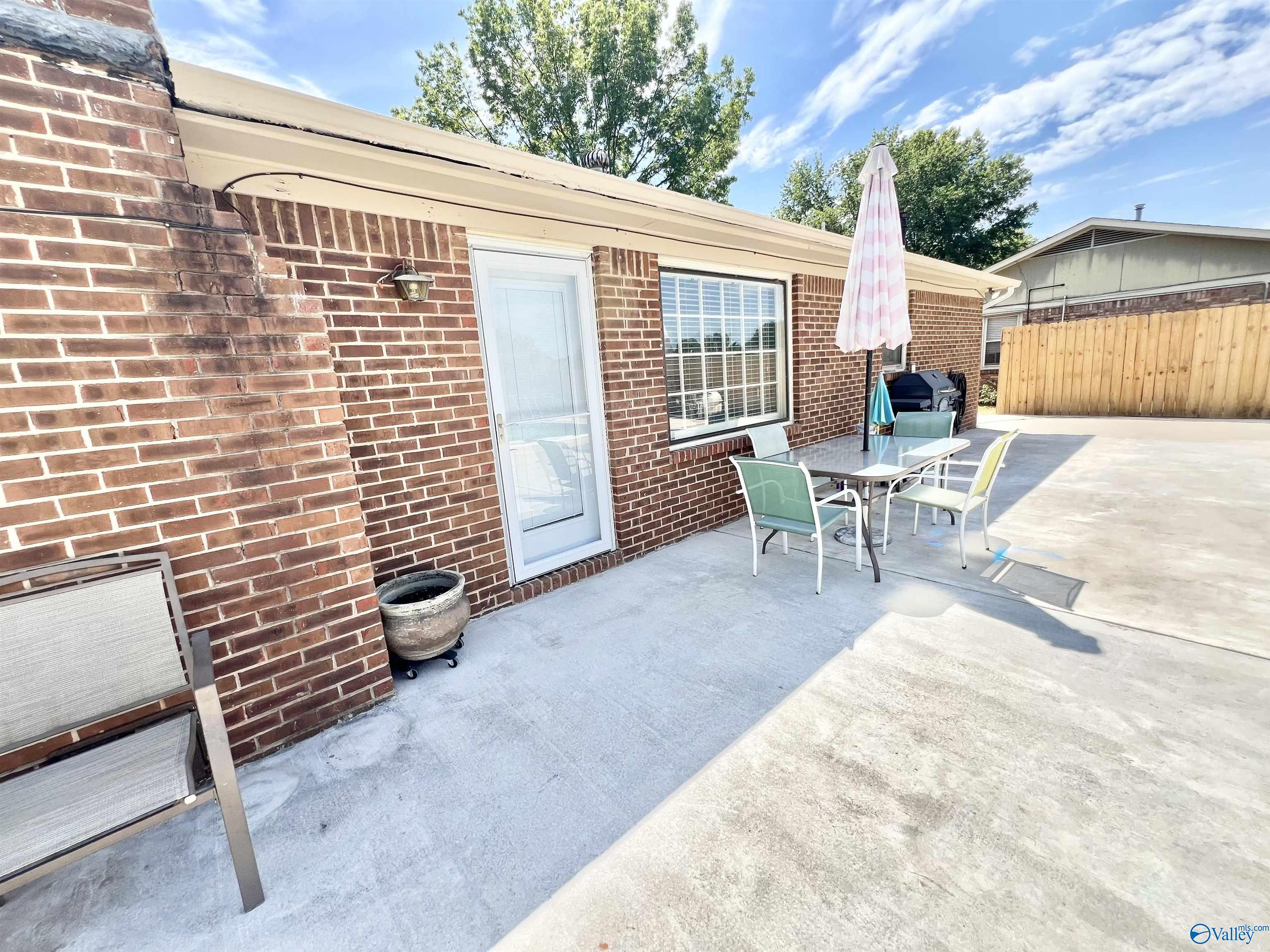1931 Dresden Drive SW