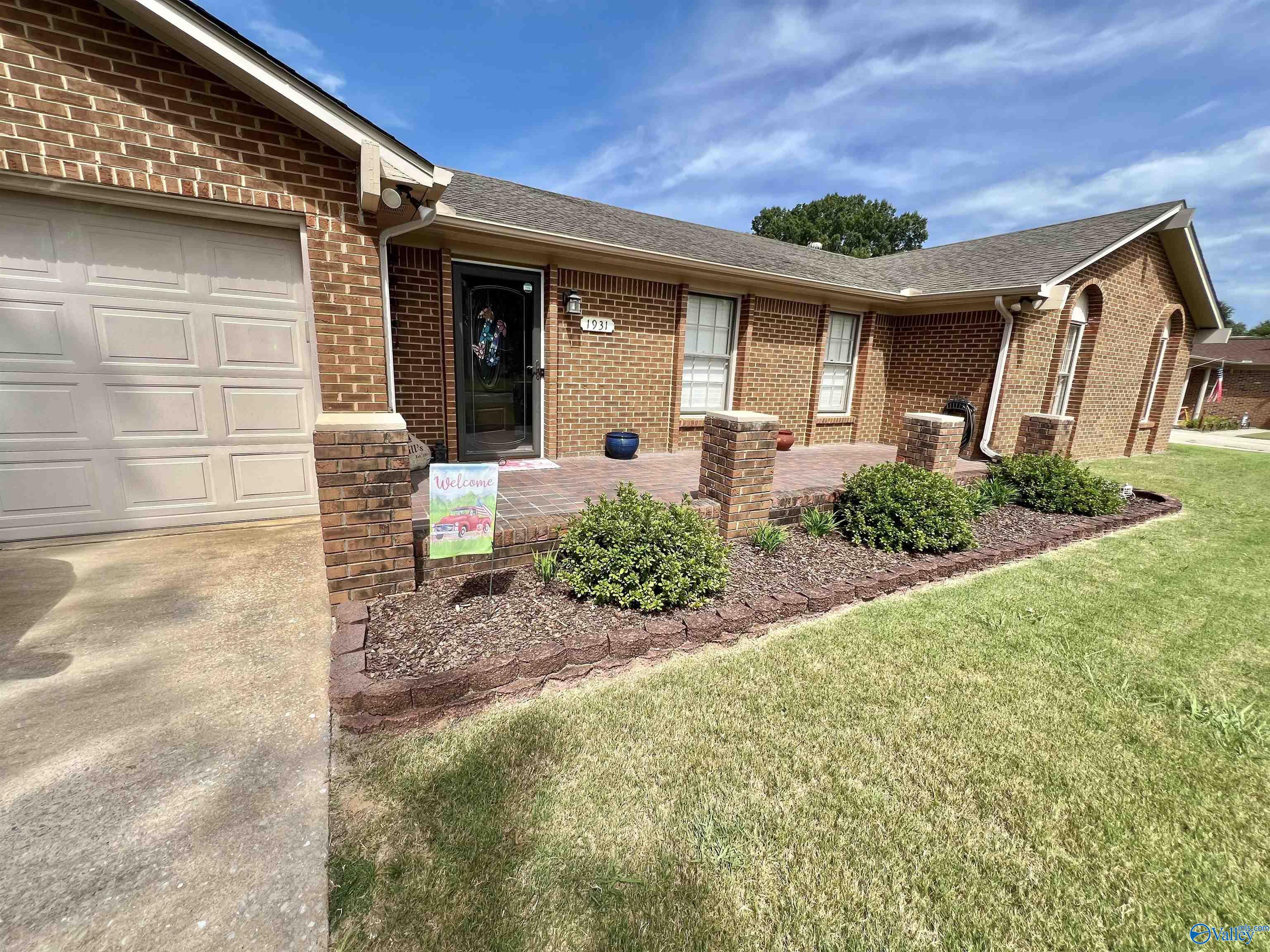 1931 Dresden Drive SW