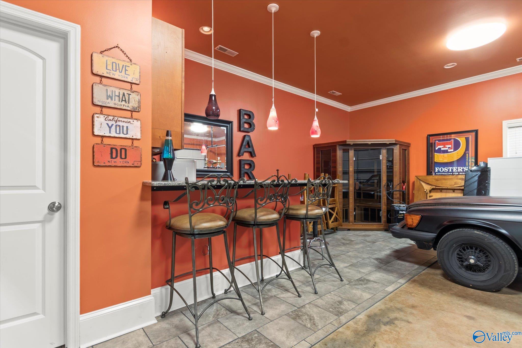 121 Ivyridge Road