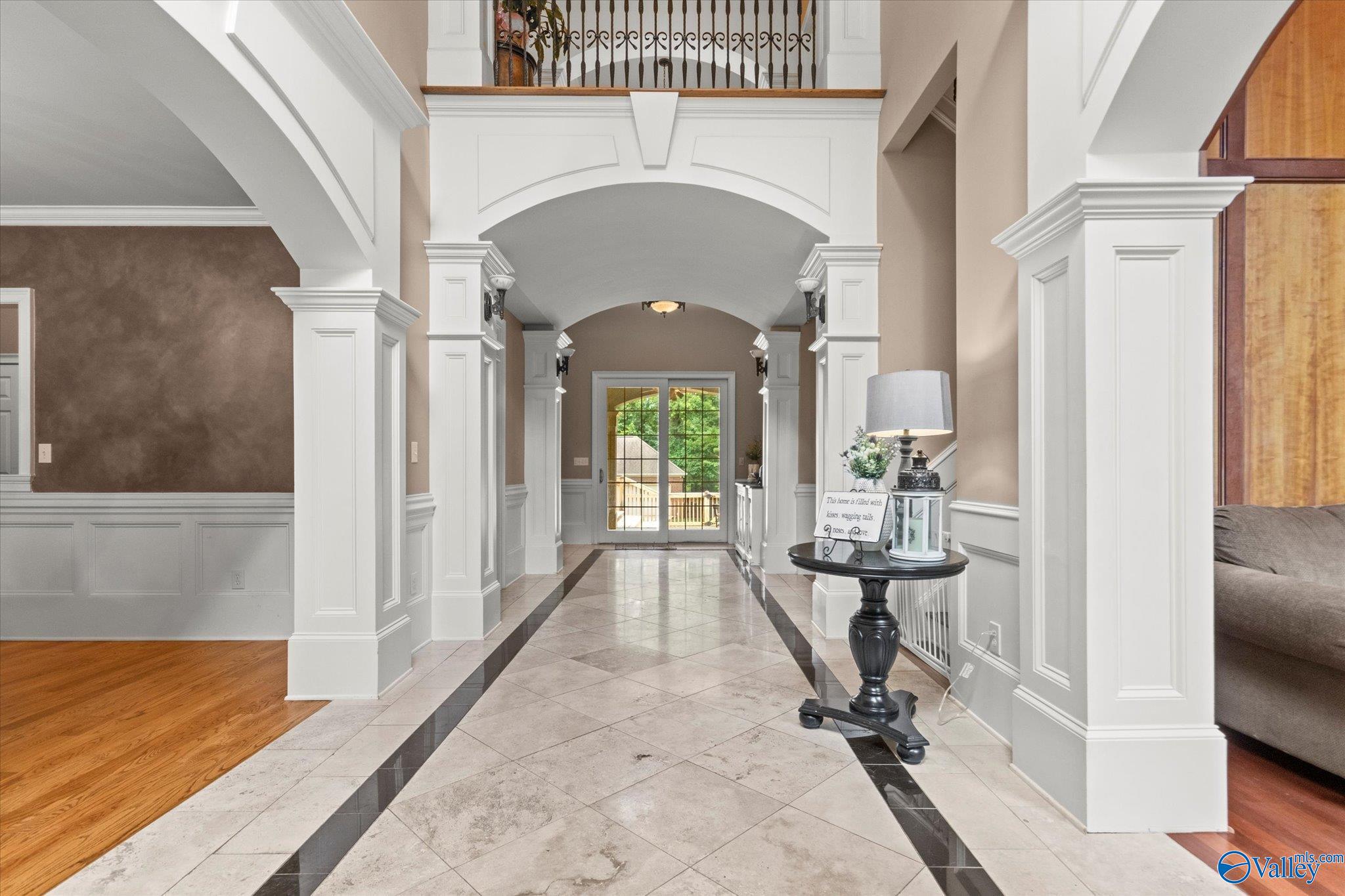 121 Ivyridge Road