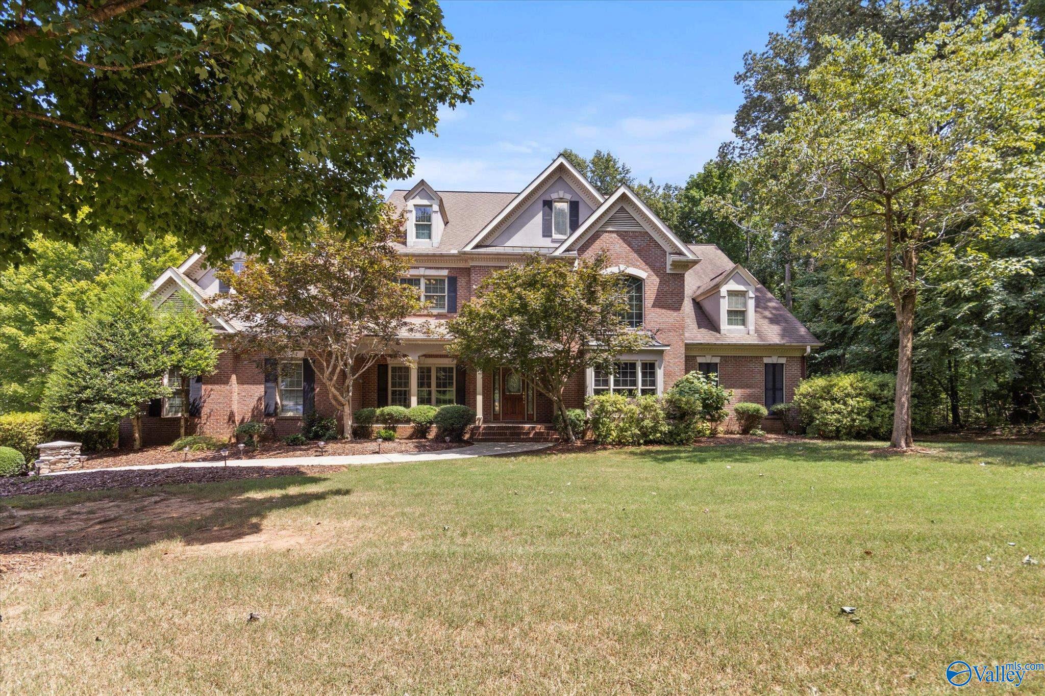 121 Ivyridge Road
