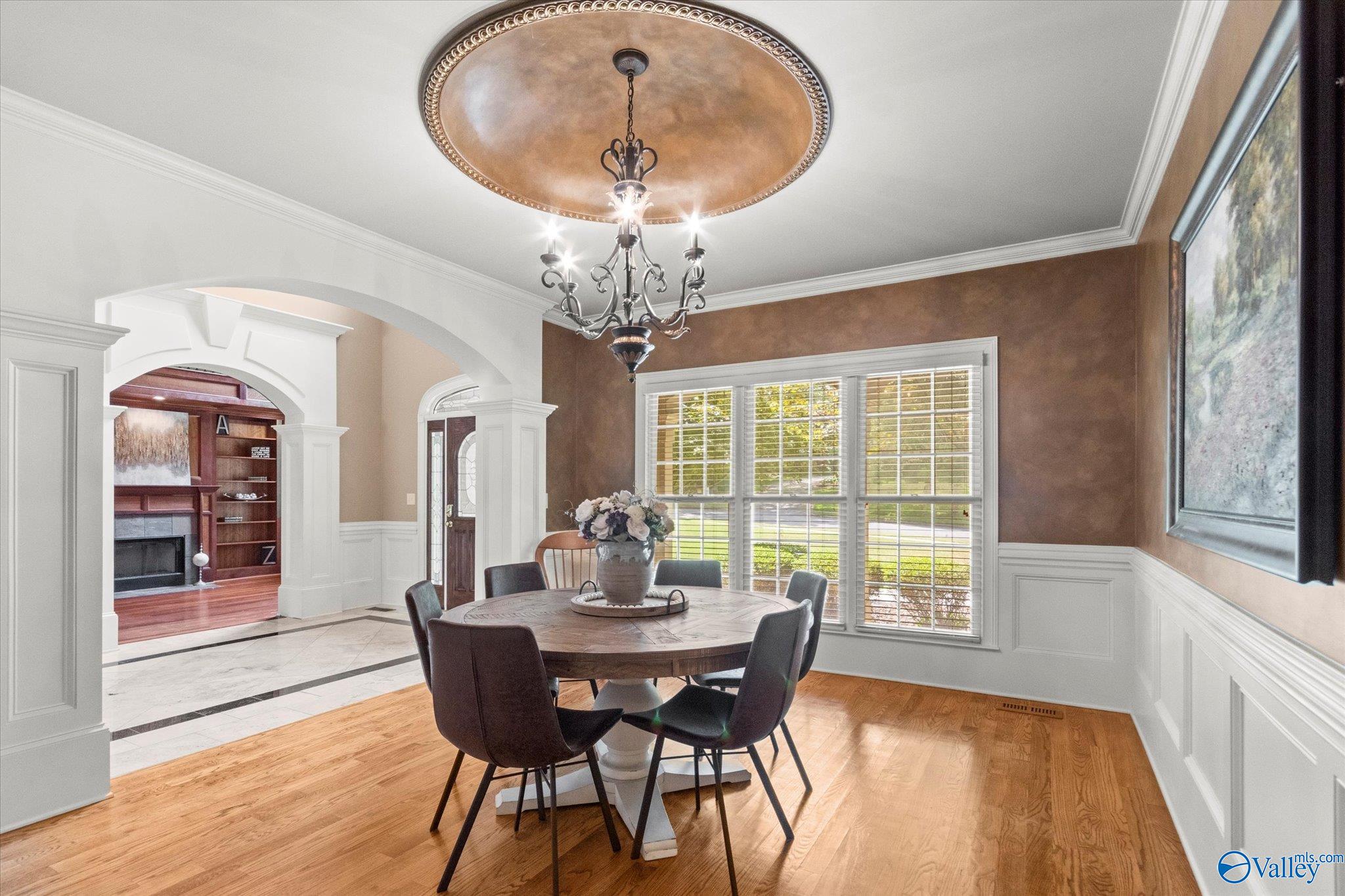 121 Ivyridge Road