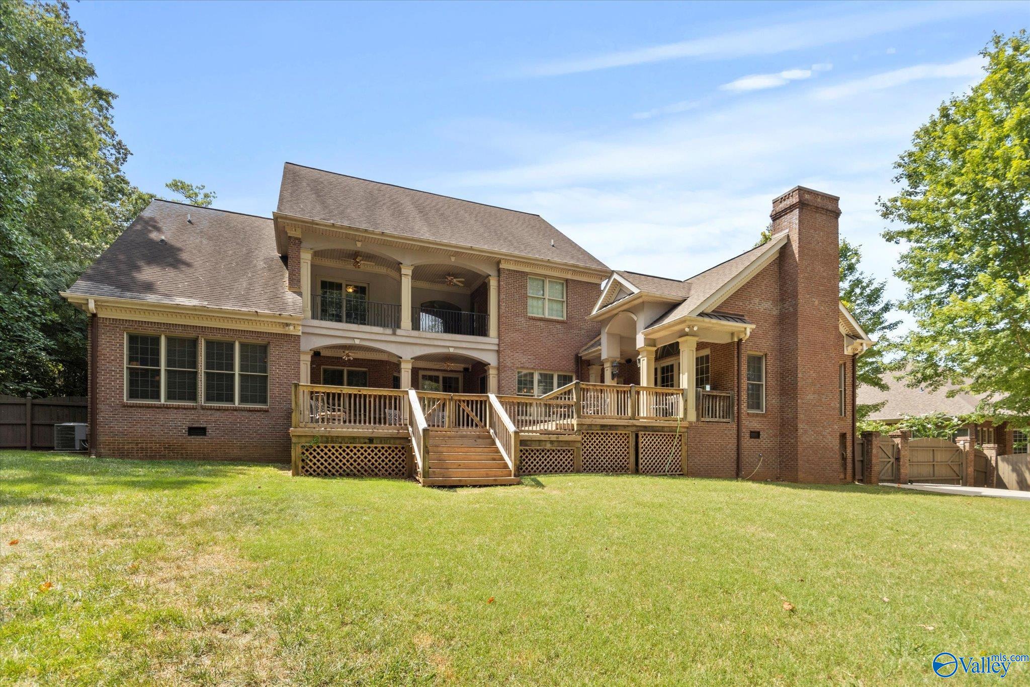 121 Ivyridge Road
