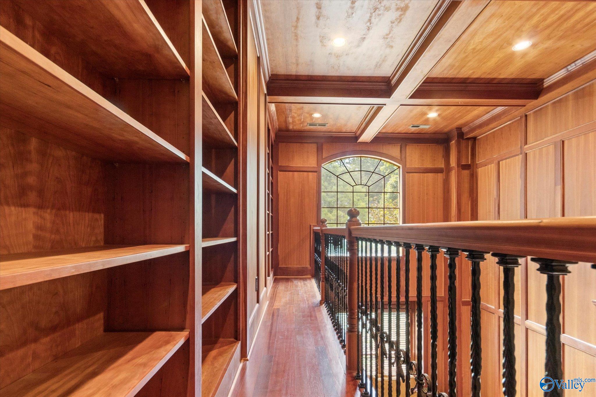 121 Ivyridge Road
