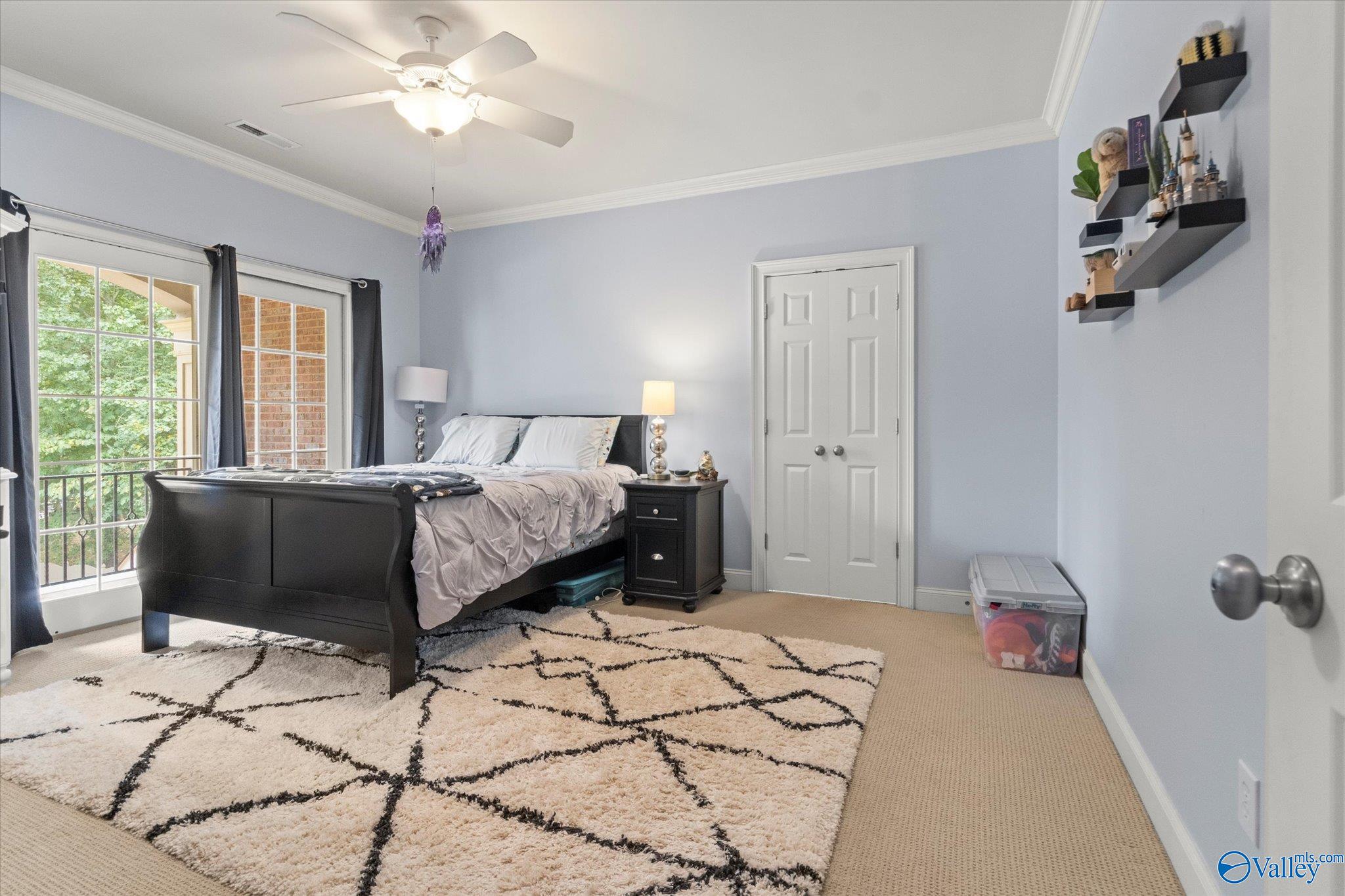 121 Ivyridge Road