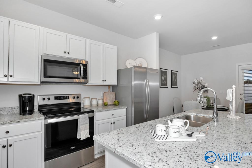 140 Maple Spring Trail