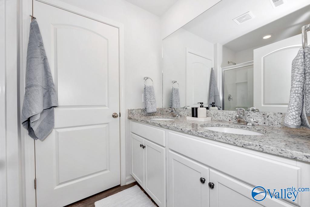 140 Maple Spring Trail