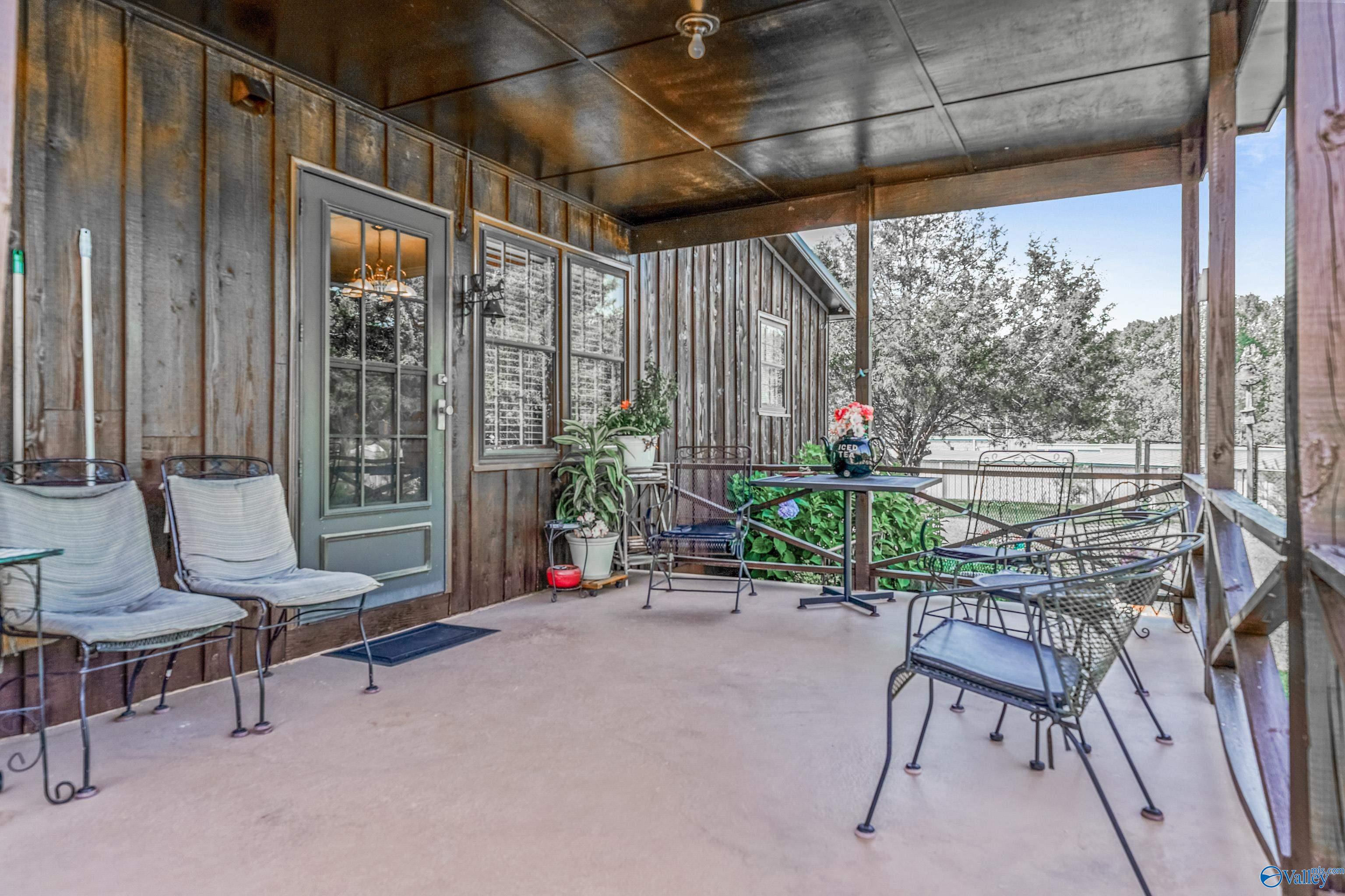 3817 Jeff Road