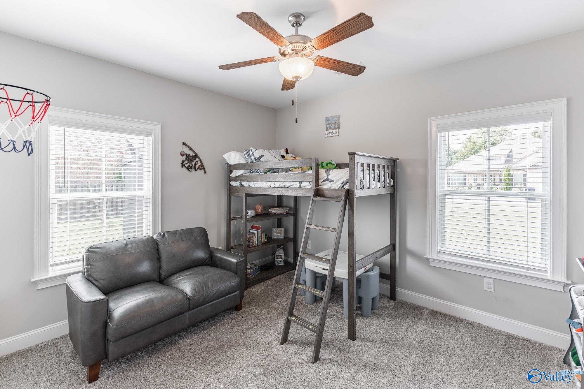 119 Pintail Pointe Circle