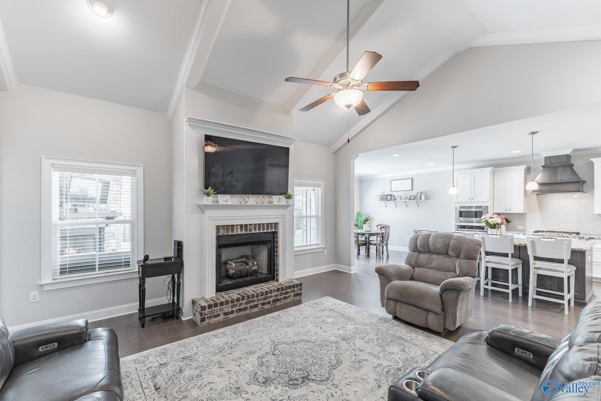 119 Pintail Pointe Circle
