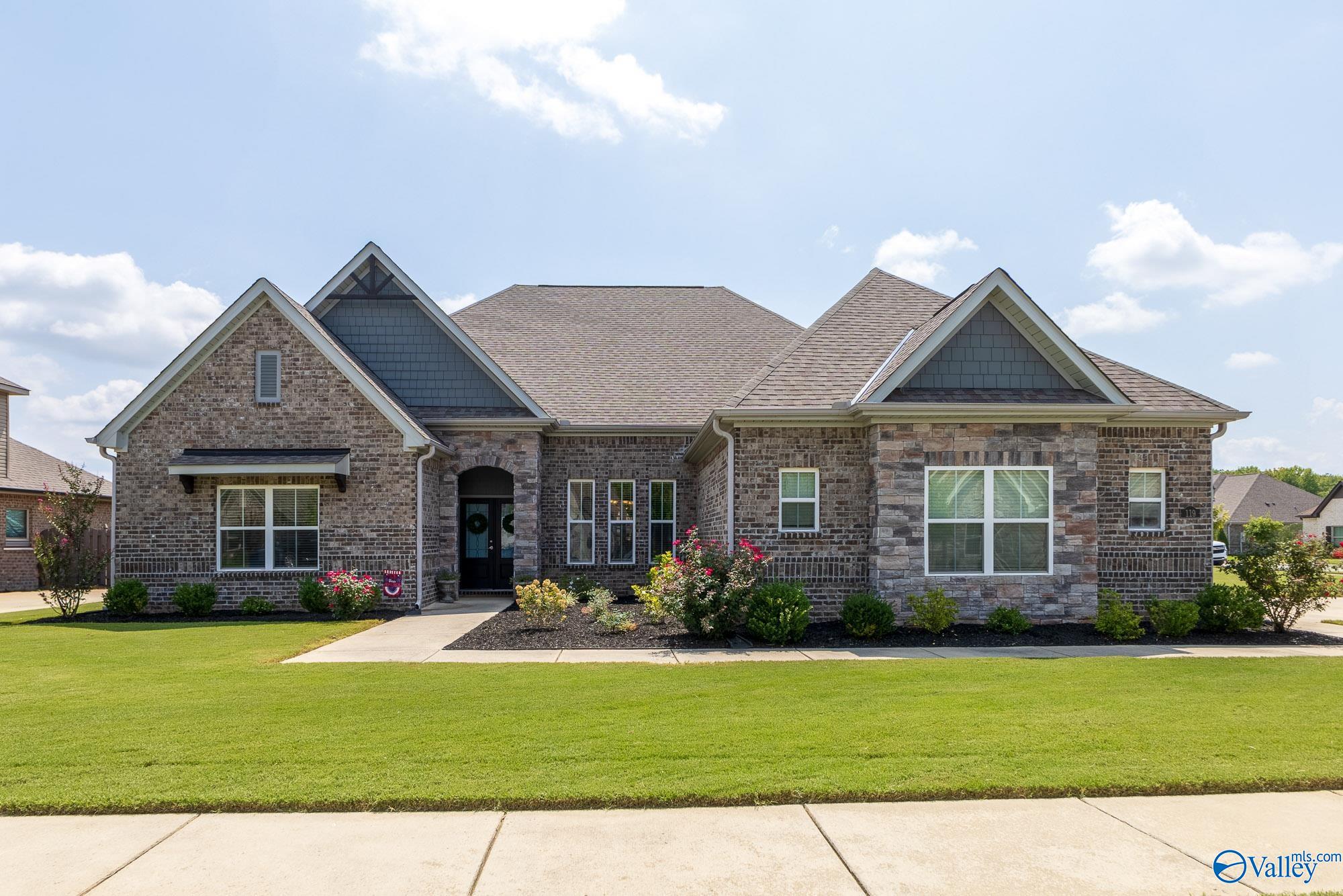 119 Pintail Pointe Circle