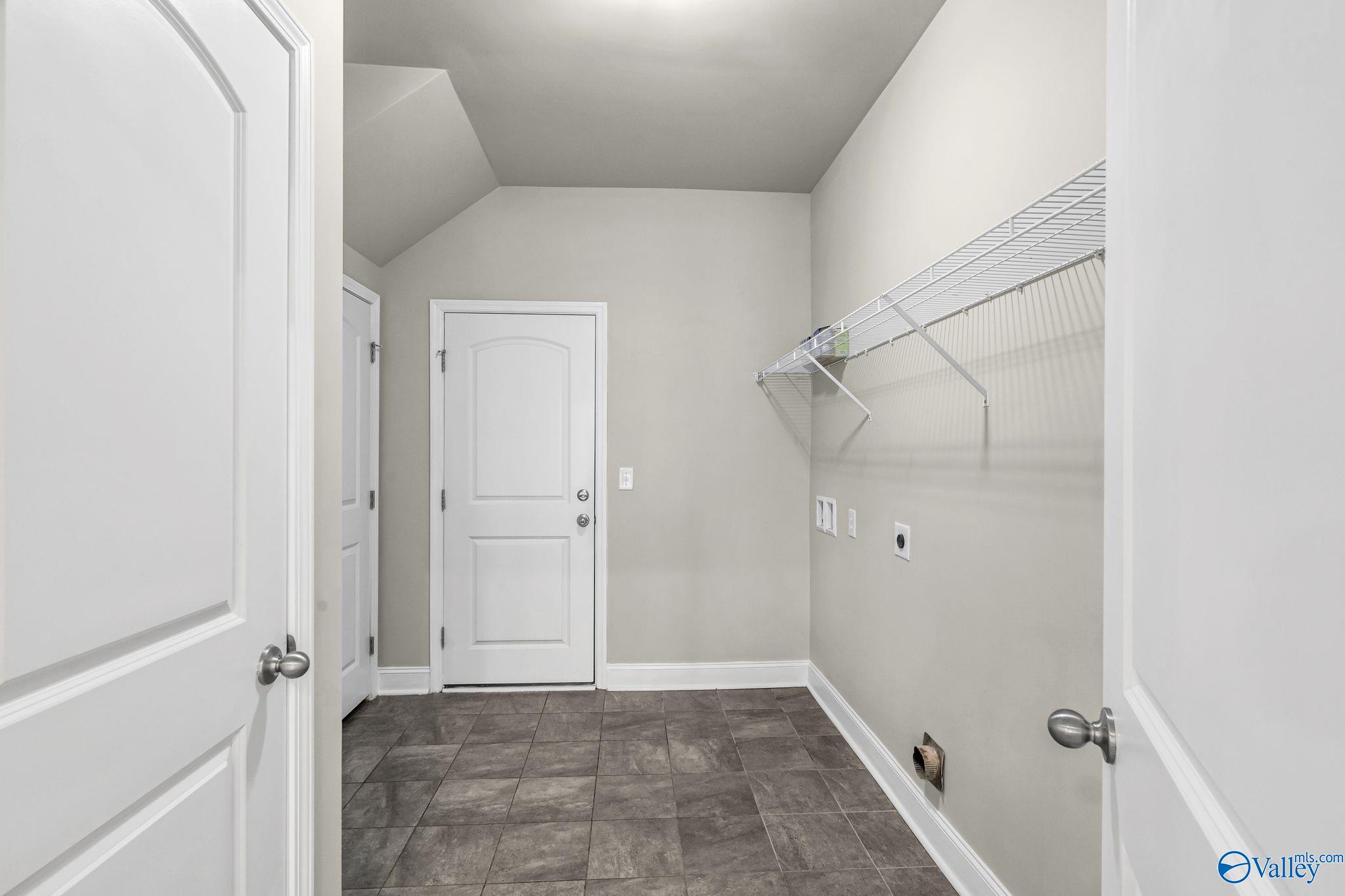 8785 NW Segers Trail Loop