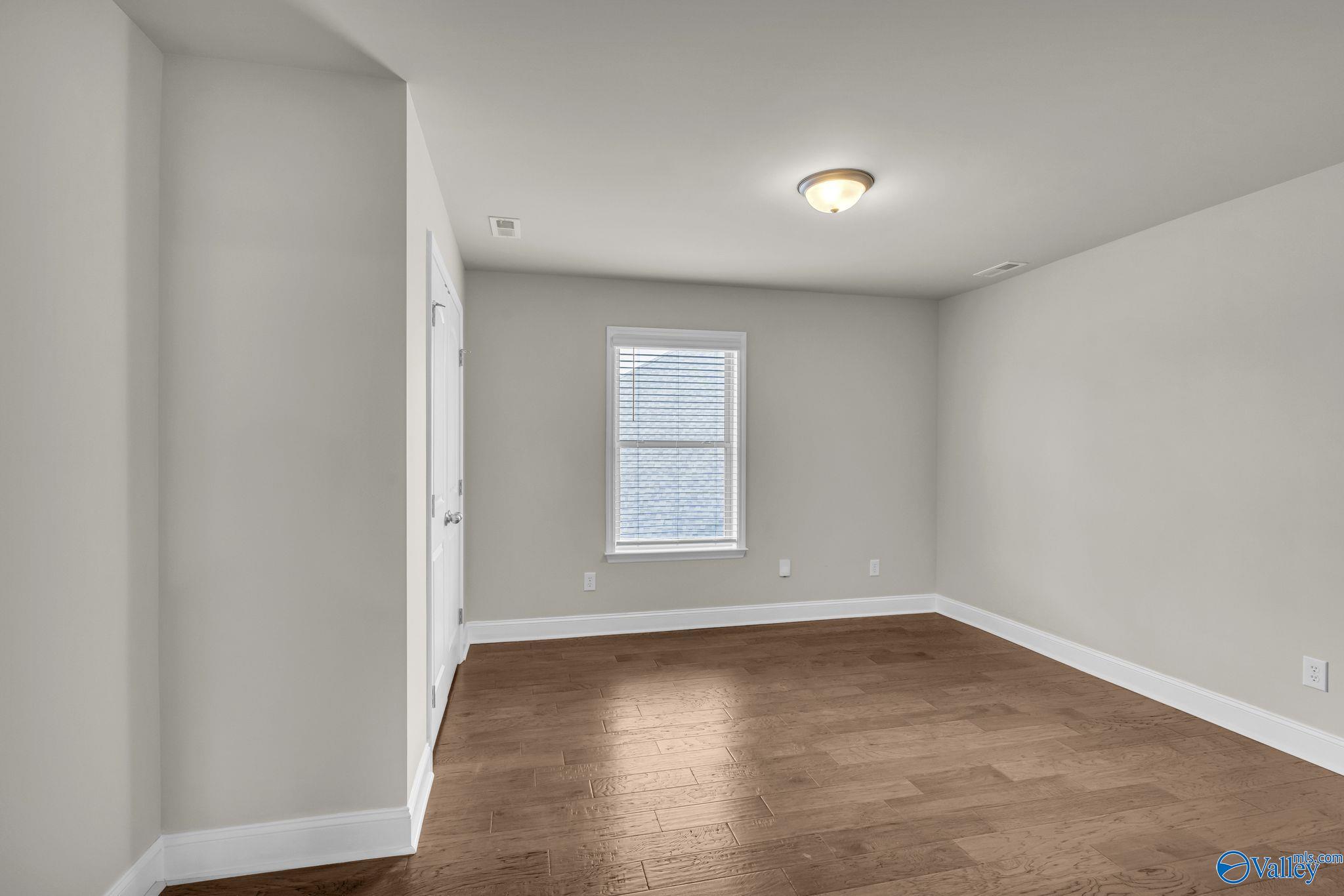 8785 NW Segers Trail Loop