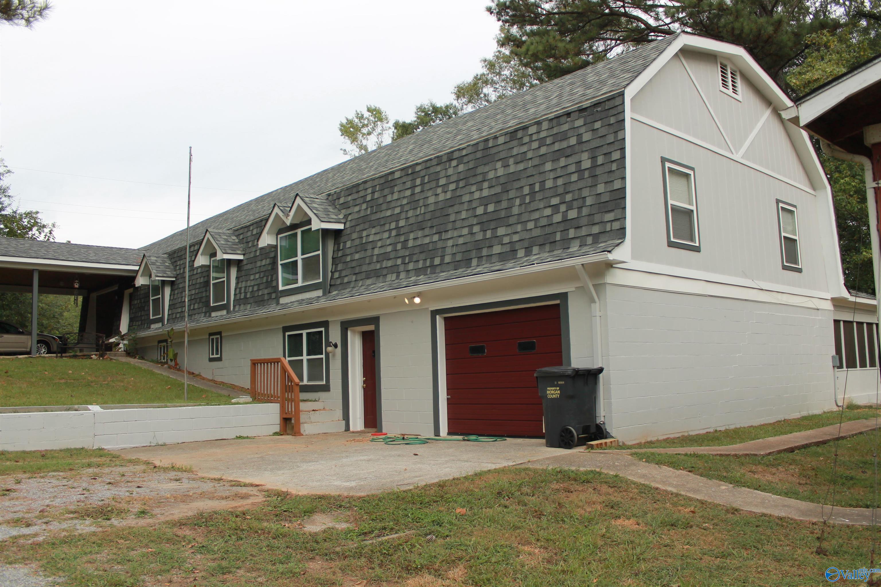 2017 East Main Street