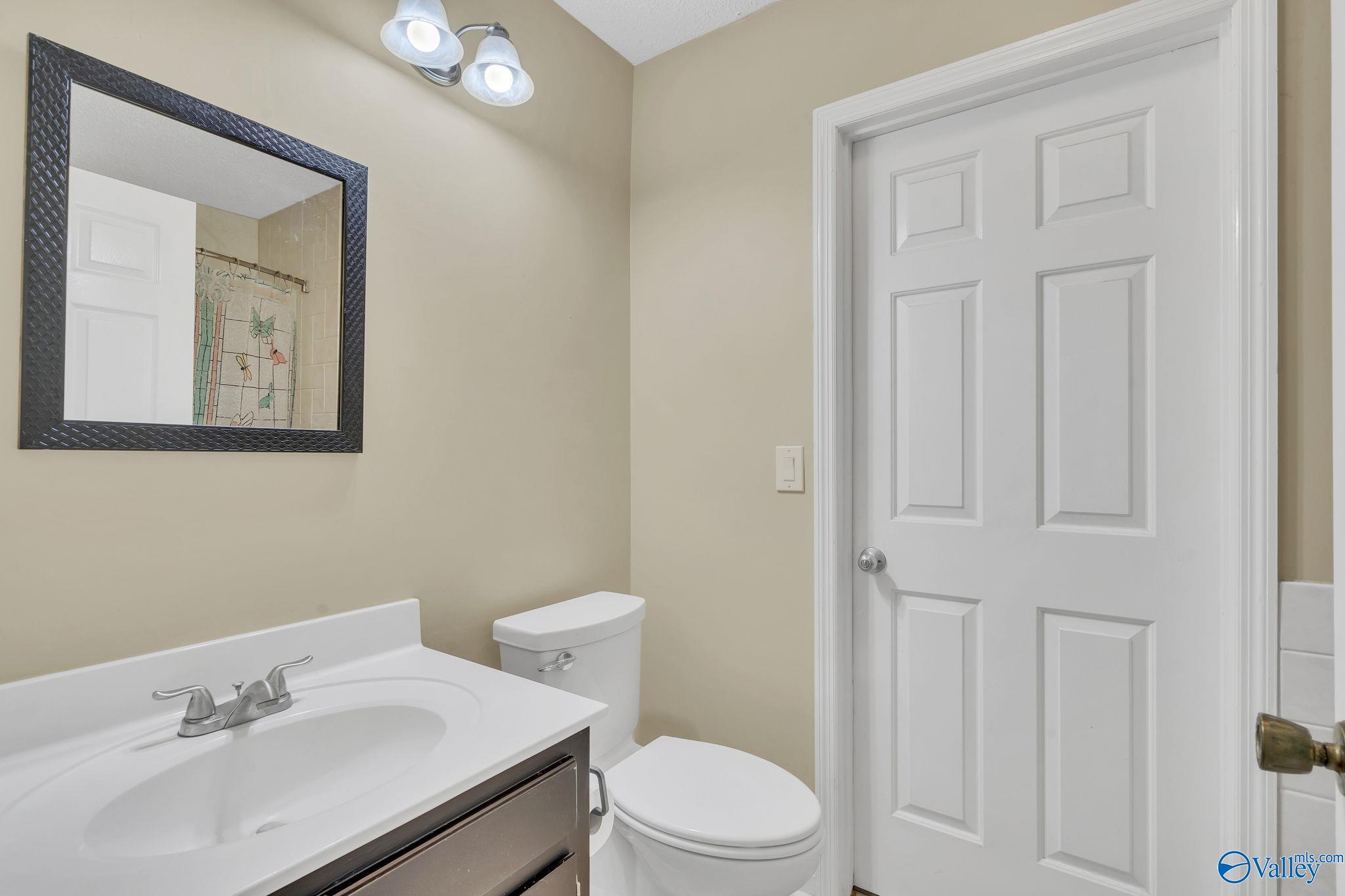 6103 Edwin Jones Drive