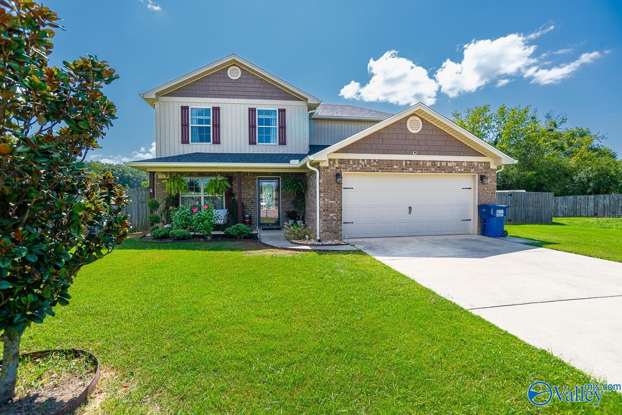 113 Hunter Way