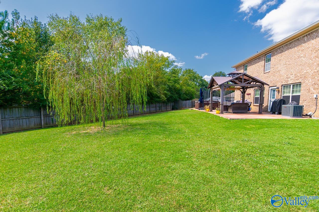 113 Hunter Way