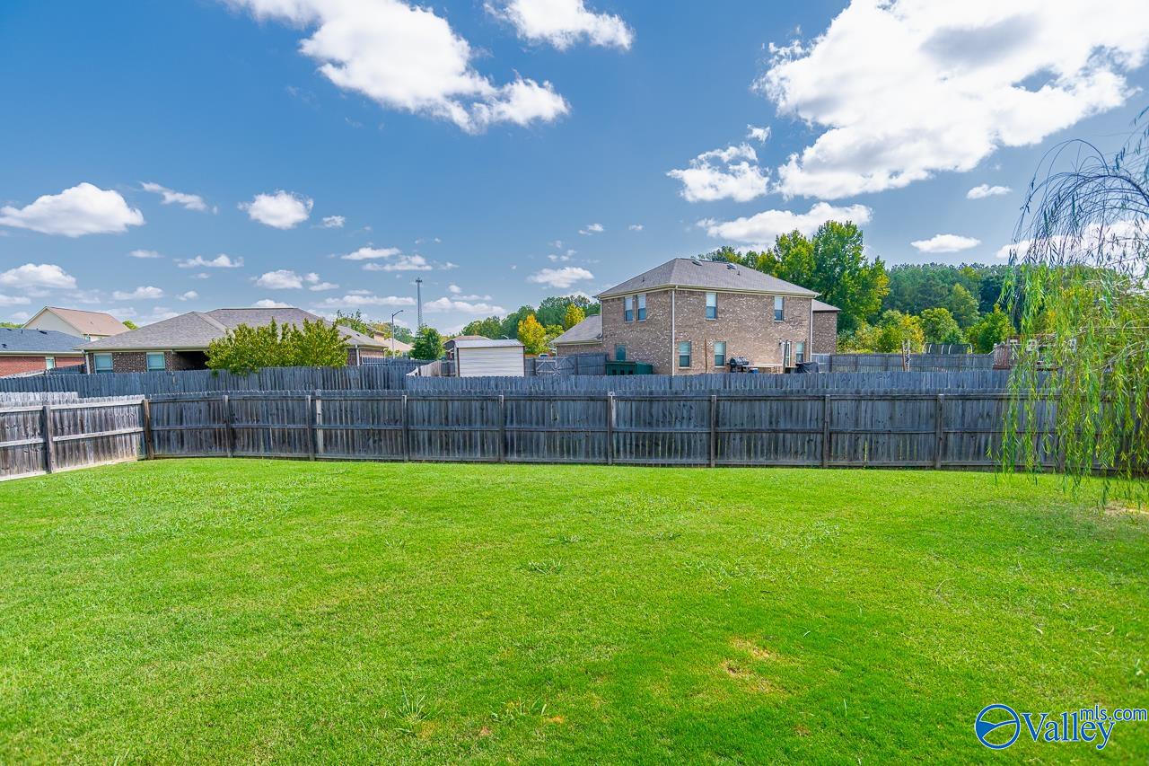 113 Hunter Way