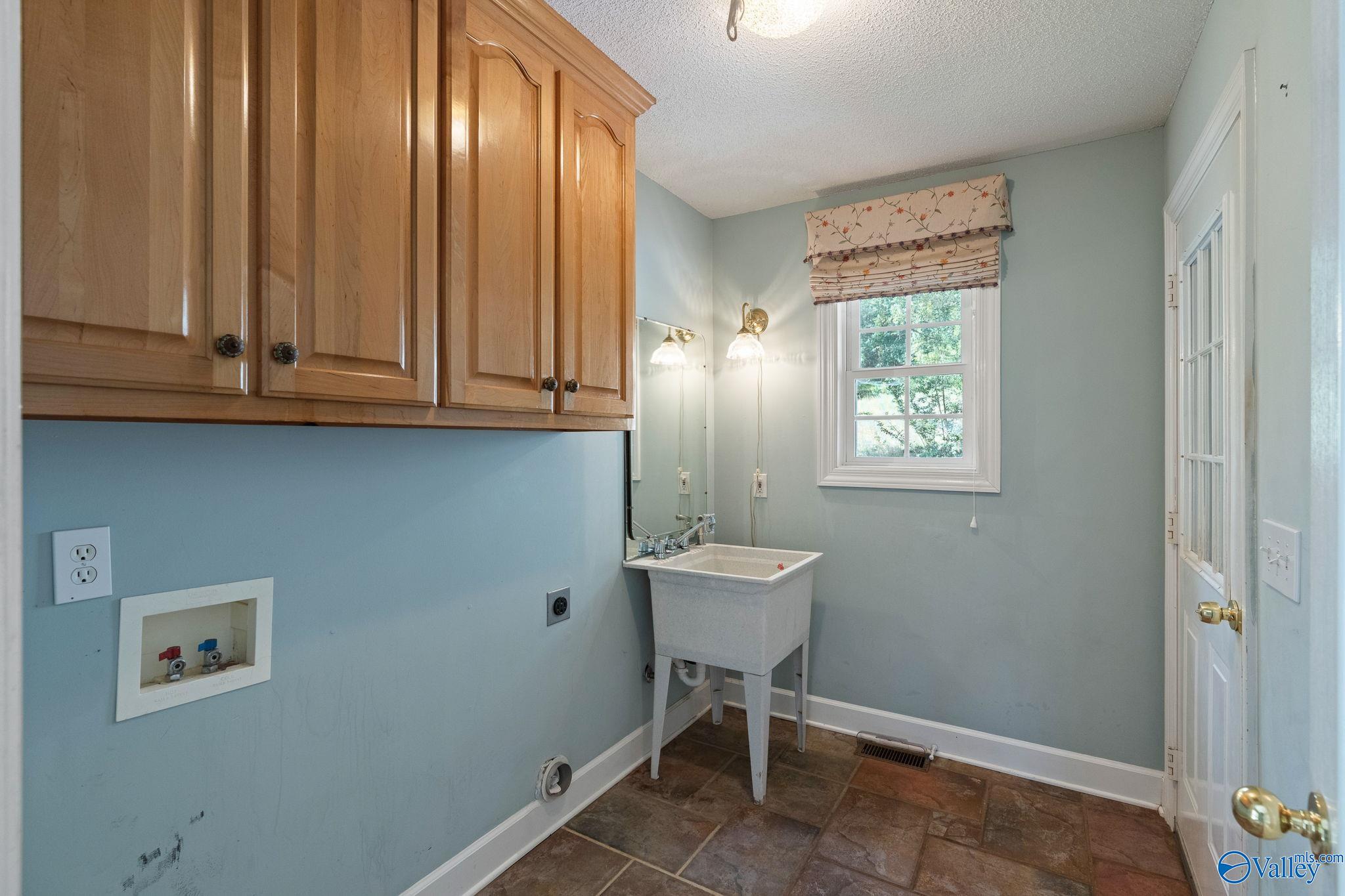 675 Sharps Cove Road