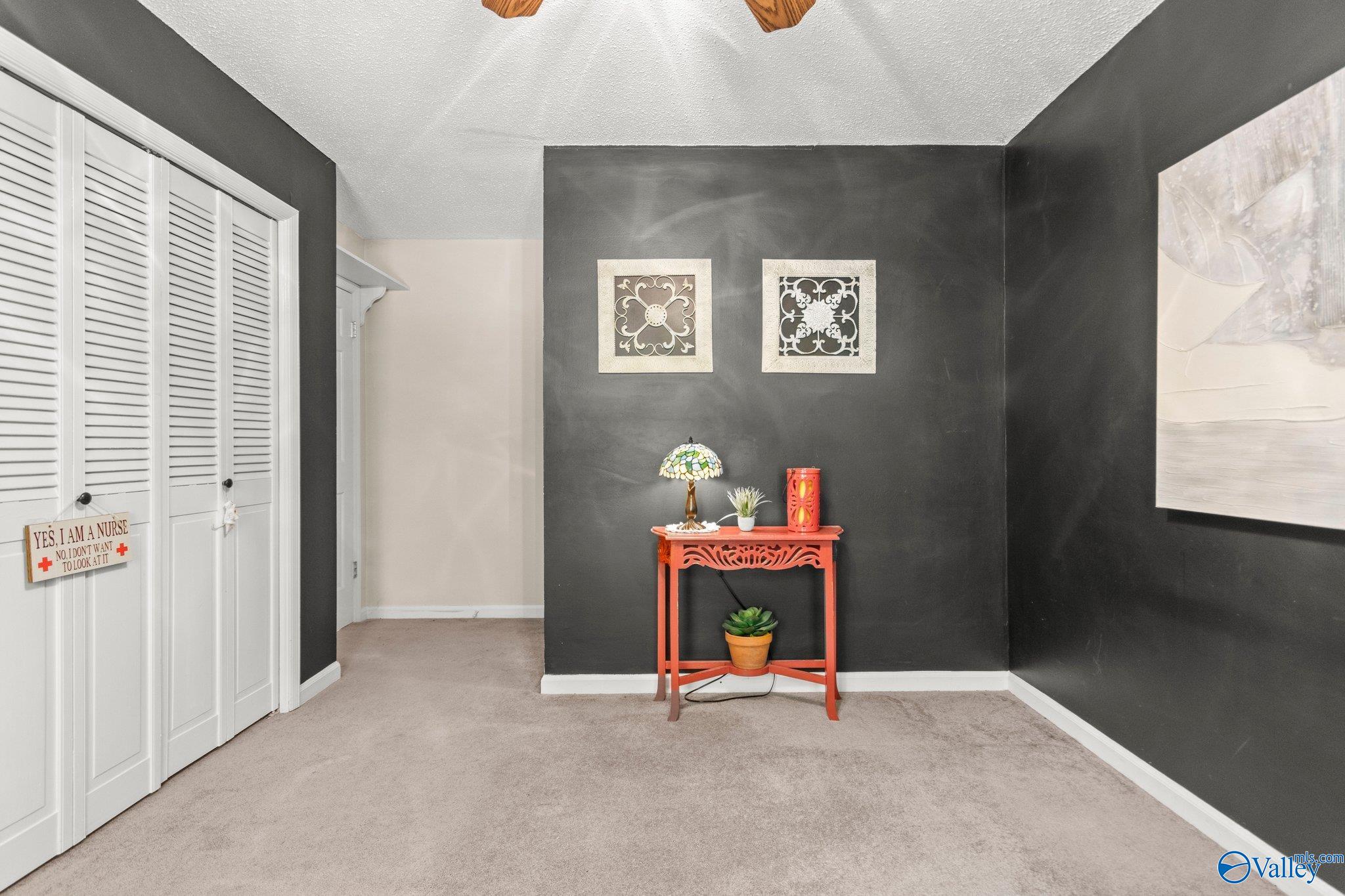 7802 Shadow Bend Drive SE
