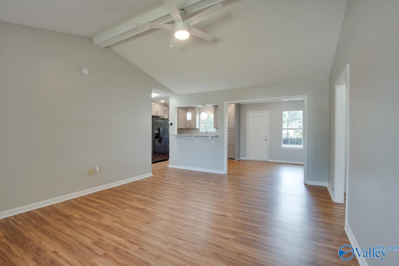 102 Bramblebush Drive
