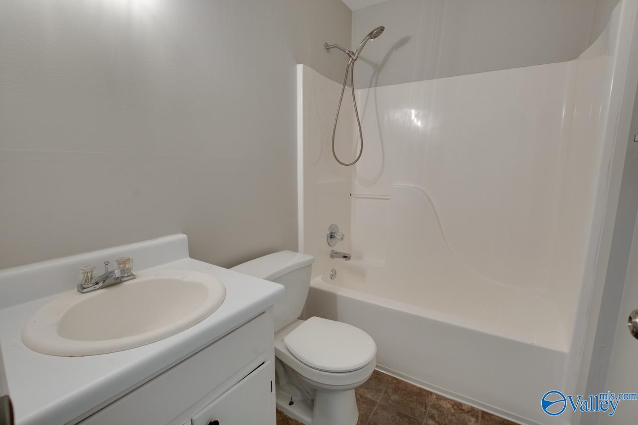 102 Bramblebush Drive