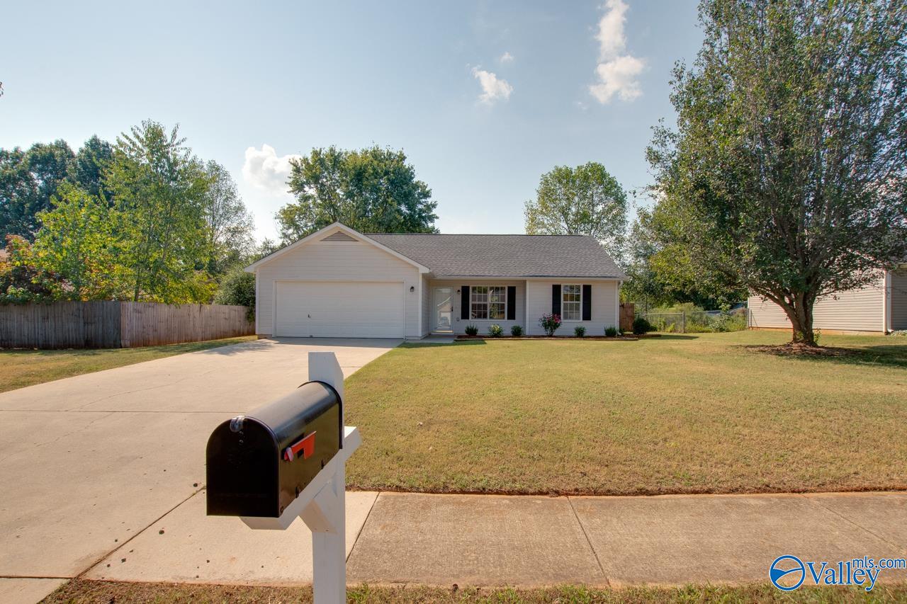 102 Bramblebush Drive