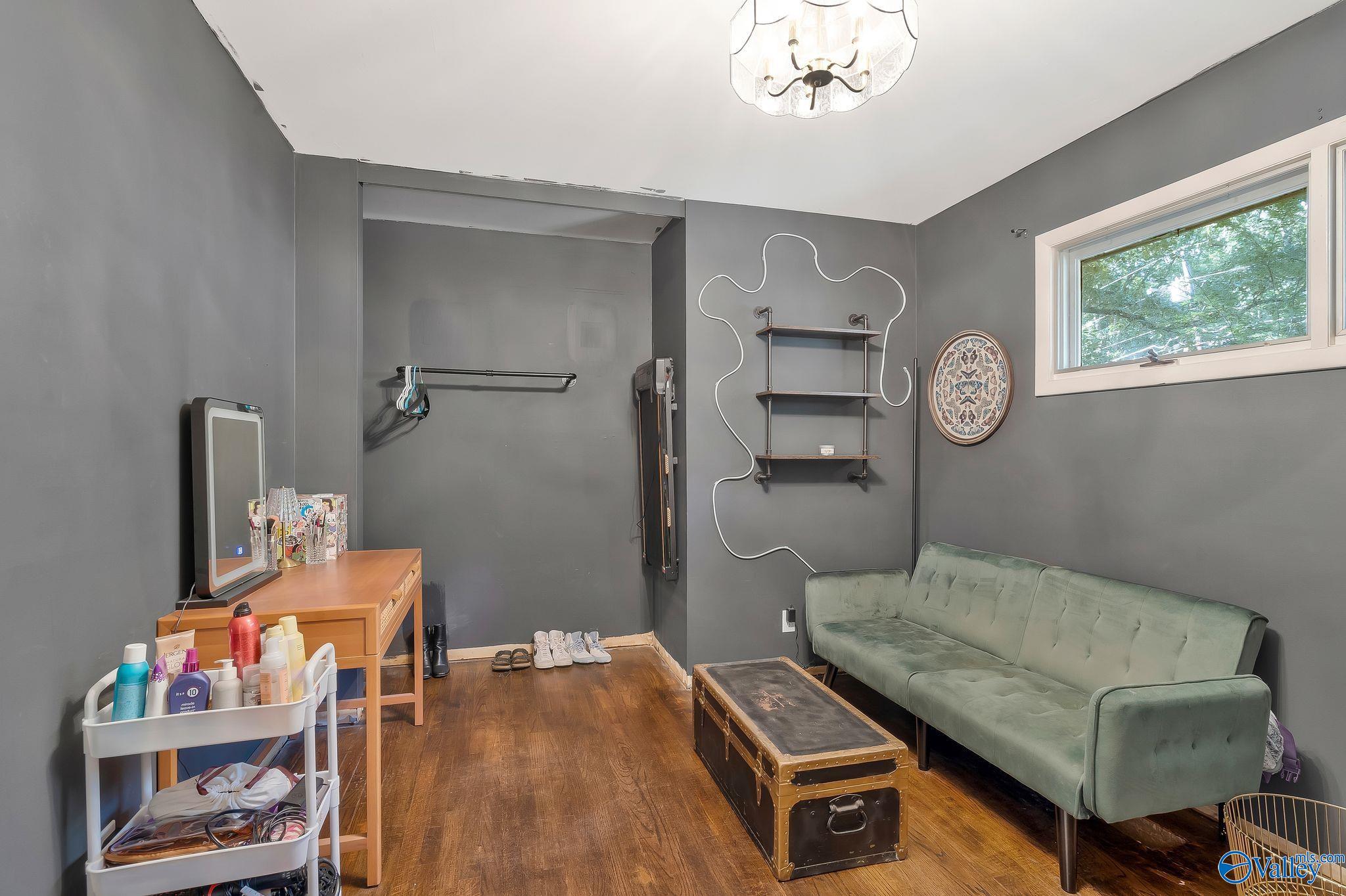 2610 Lancelot Drive
