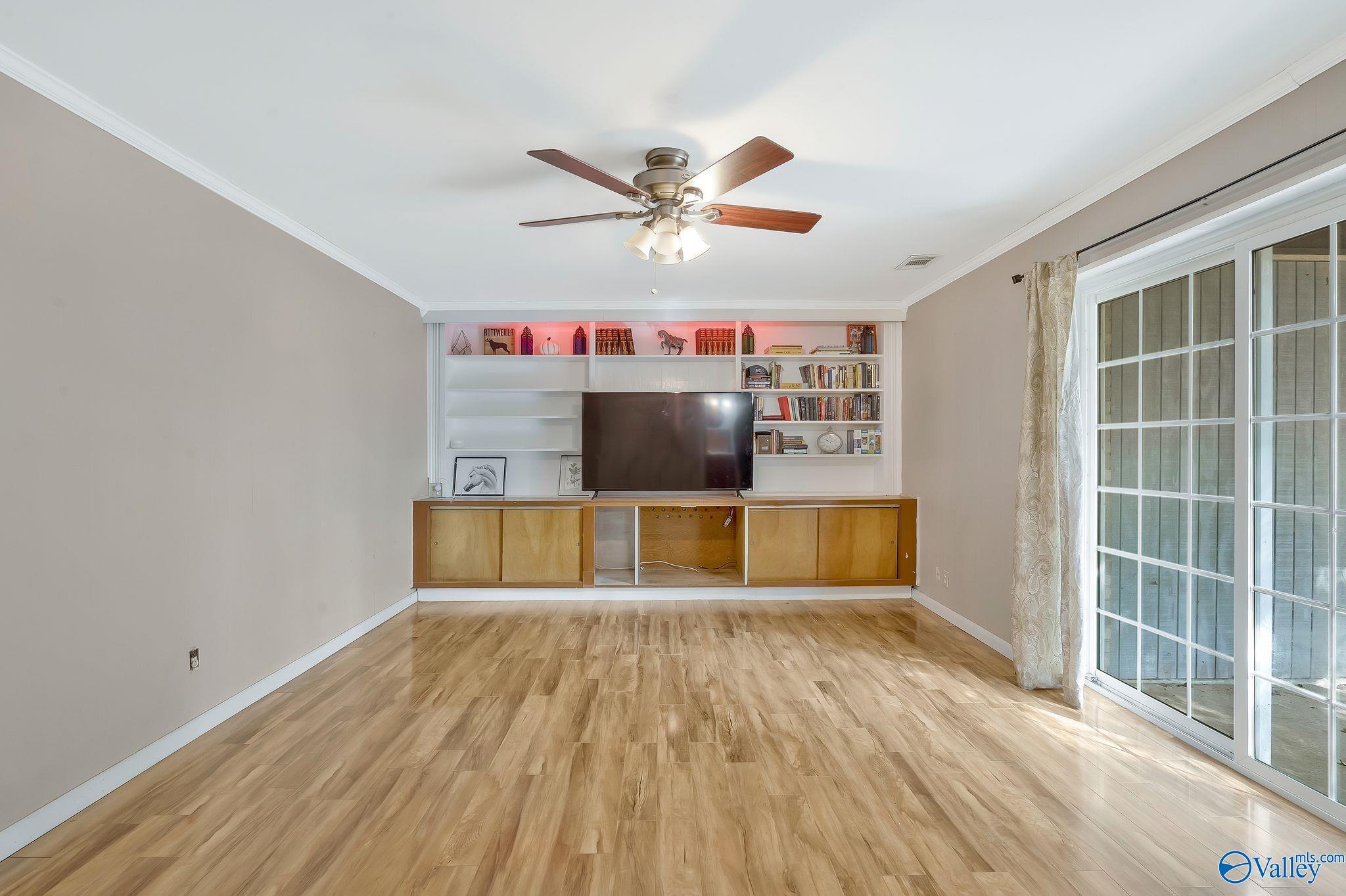 2610 Lancelot Drive