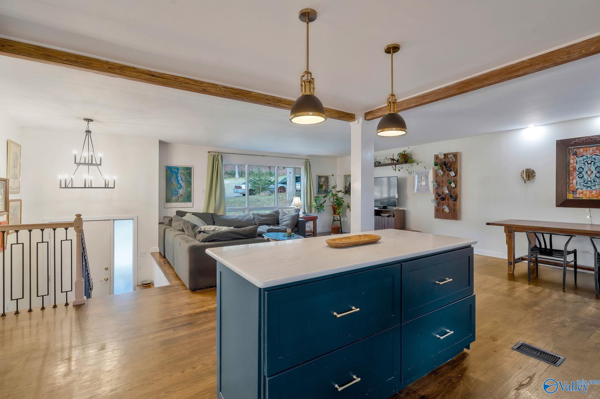 2610 Lancelot Drive