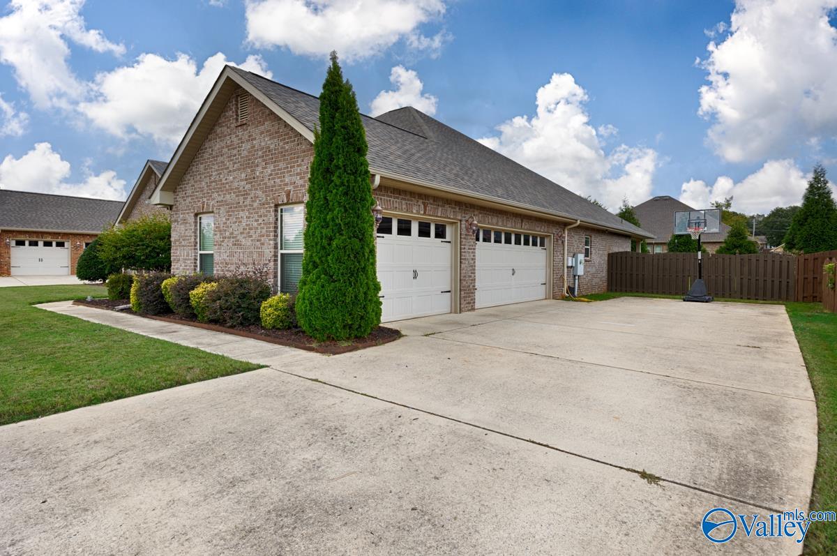 106 Elmberry Lane