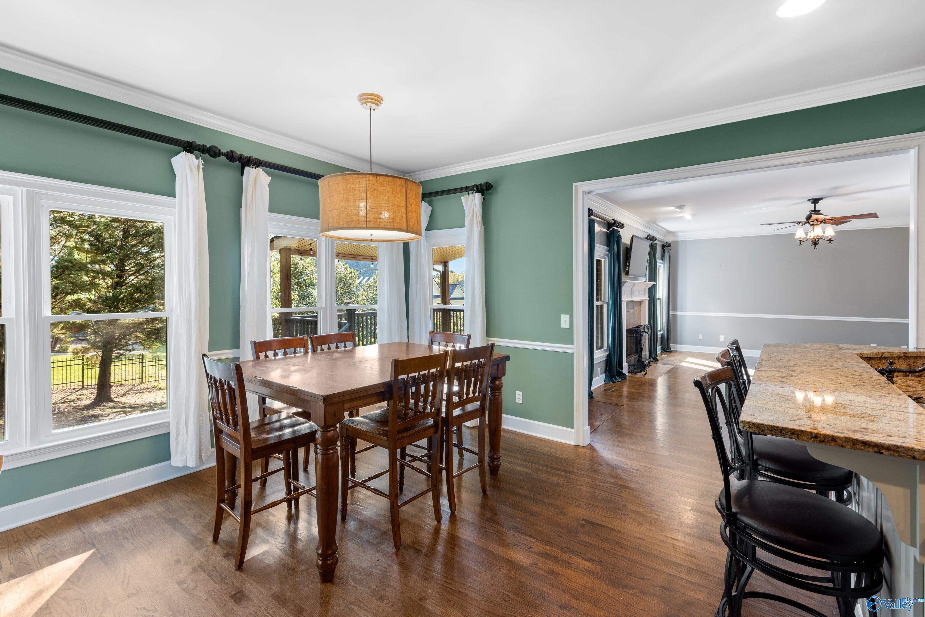 2896 Hampton Cove Way SE