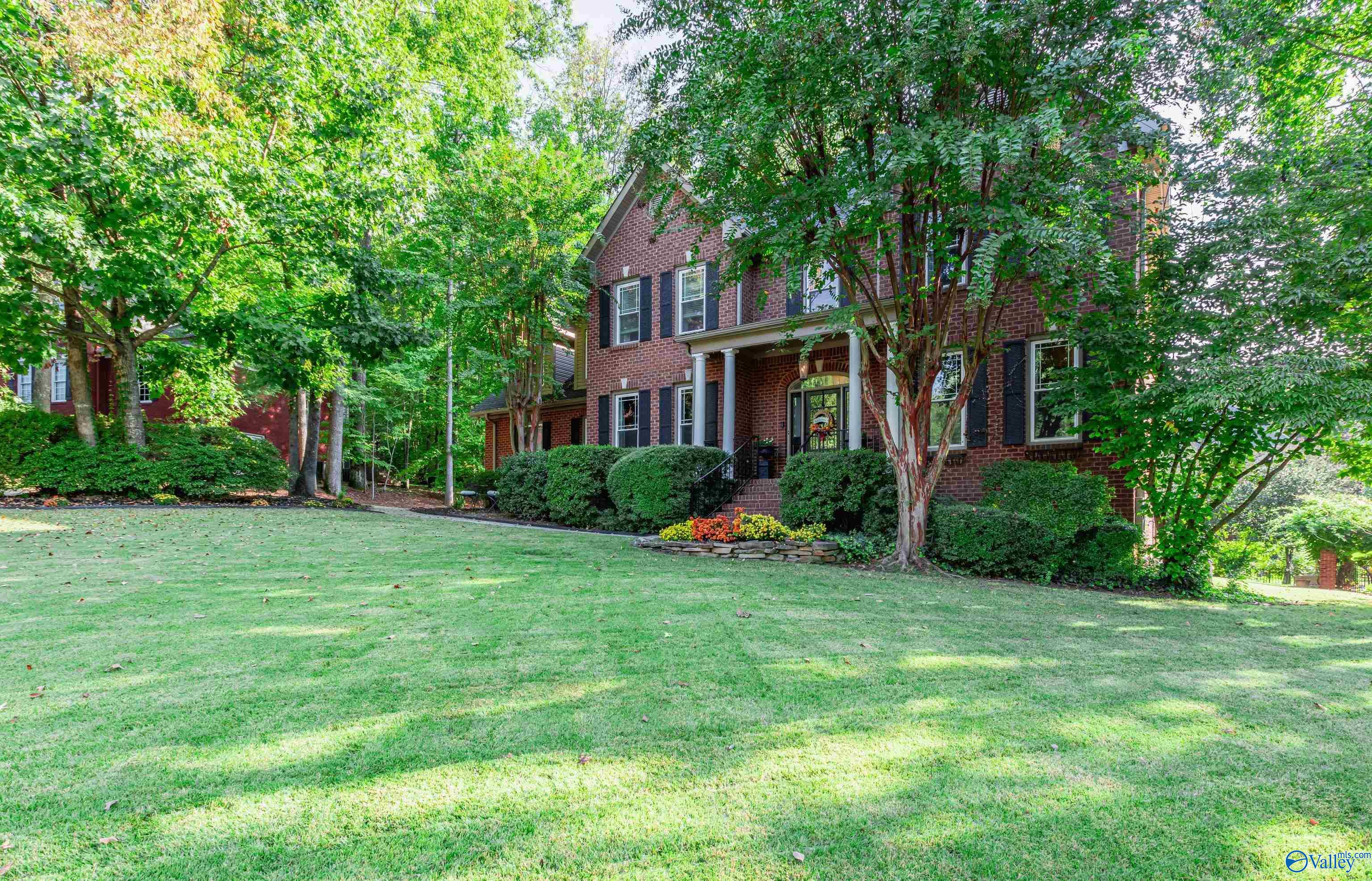 2896 Hampton Cove Way SE