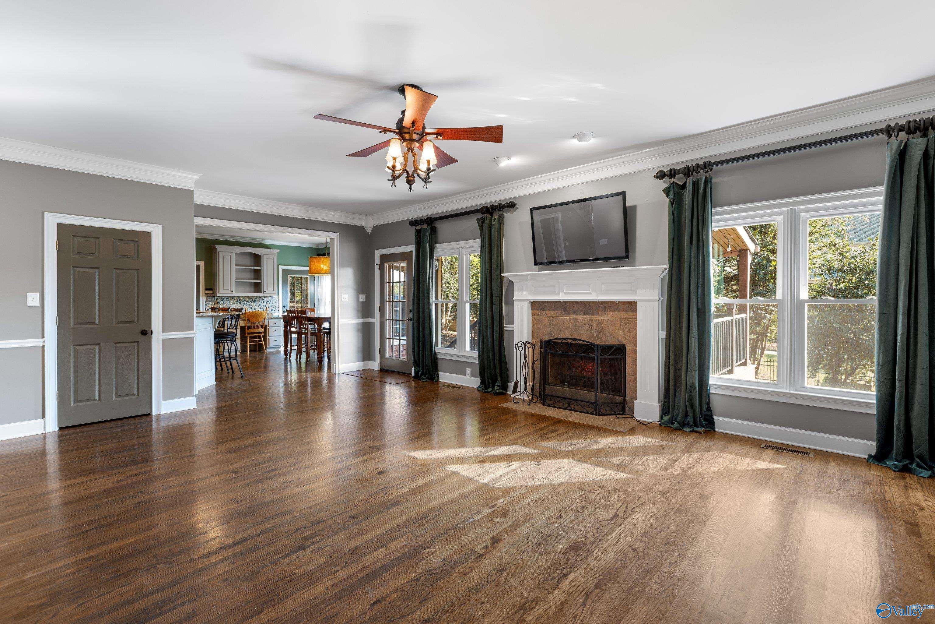 2896 Hampton Cove Way SE